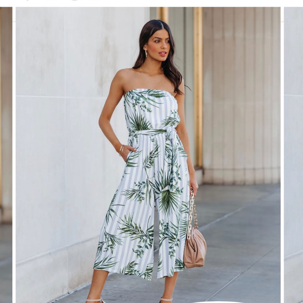 Floral strapless jumpsuit